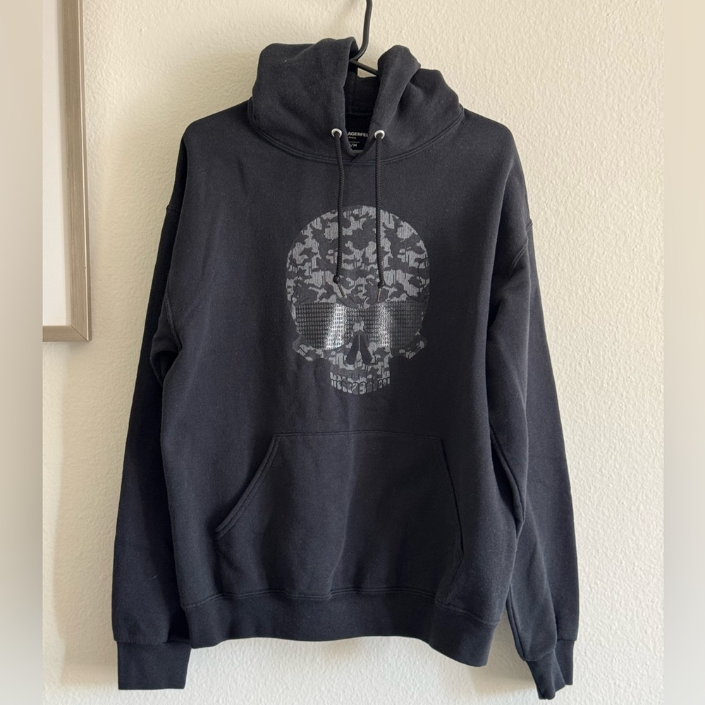 Karl Lagerfeld Paris men's Skull logo hoodie sz M used
